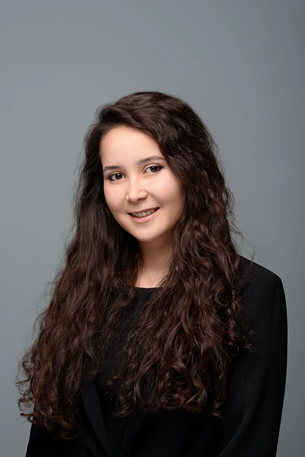 portrait of brunette woman looking at the camera