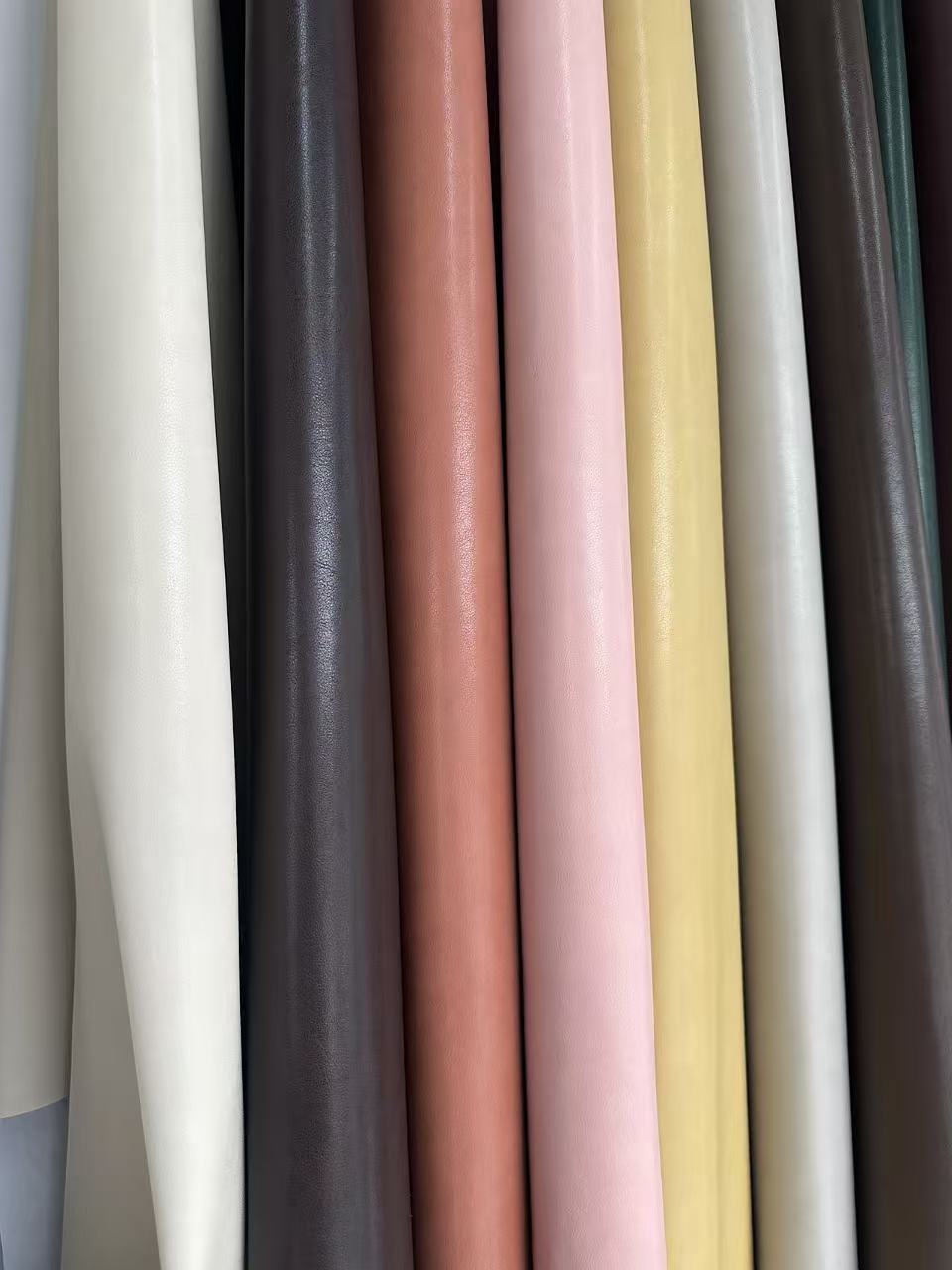 Smooth cow split leather used by HSL for leather goods manufacturing