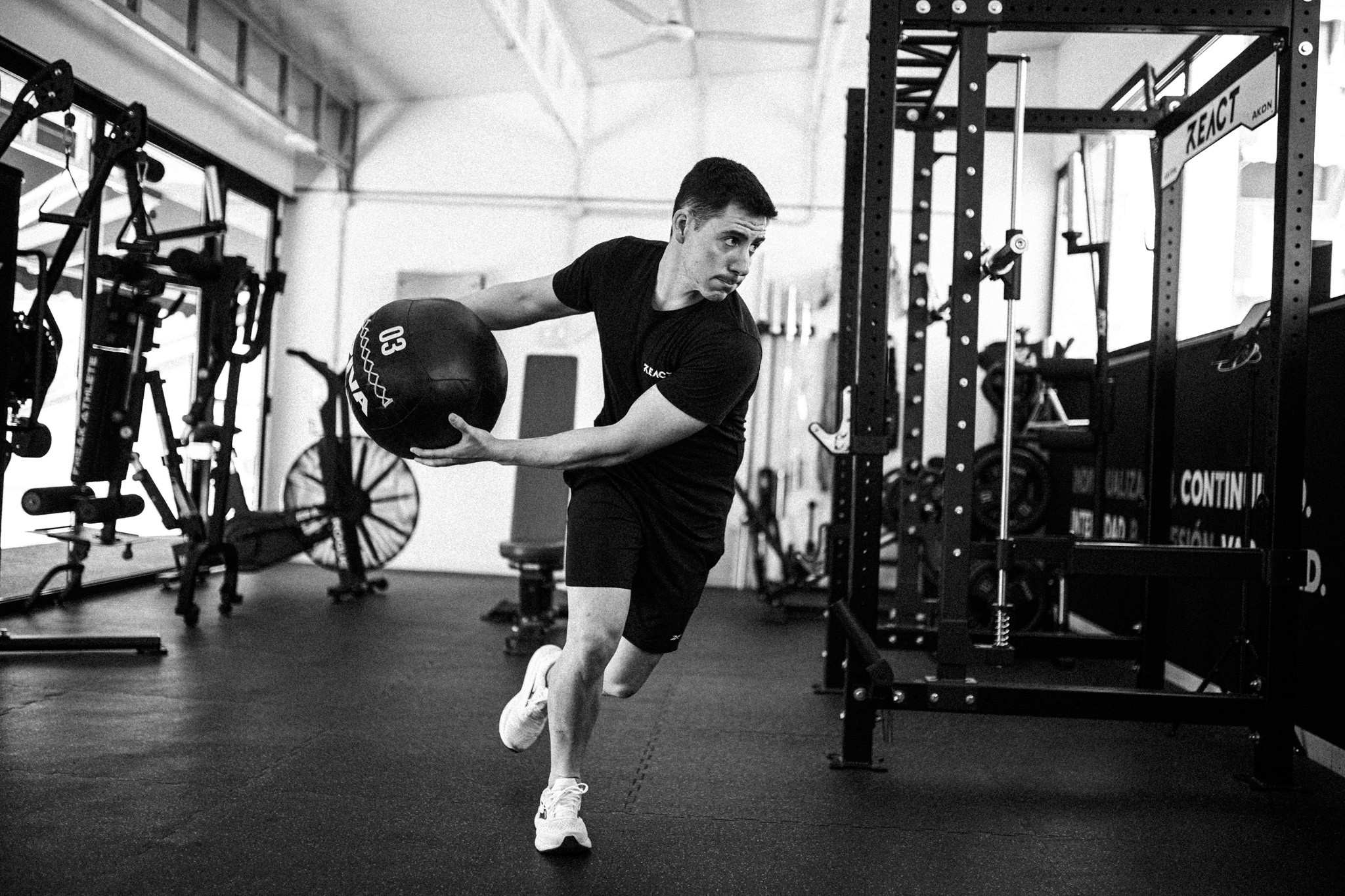 REACT | Entrenamiento con ketlebell
