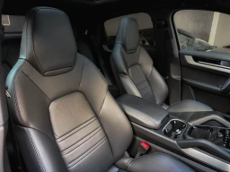 Porsche Cayenne E-Hybrid Coupé — Vorschaubild 22