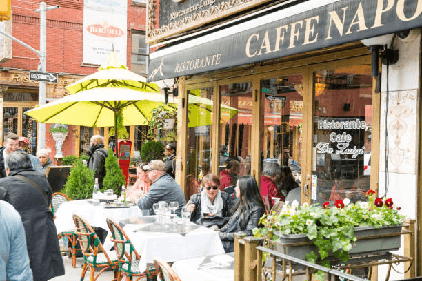 Italian café scene showing slow dining culture and relaxed atmosphere