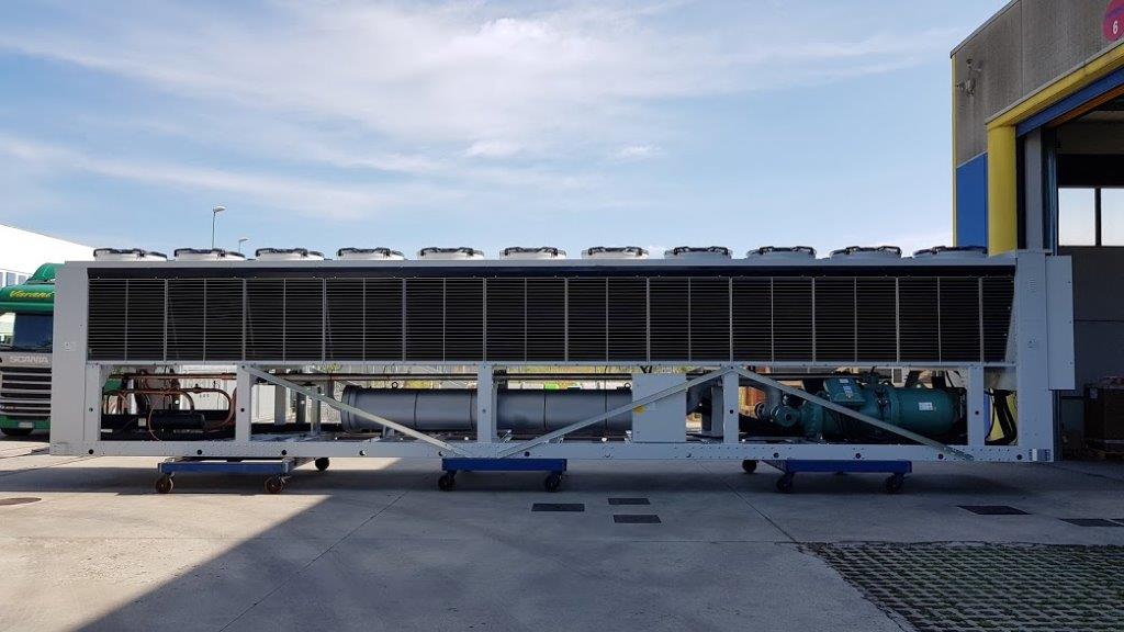 Agregat wody lodowej duży