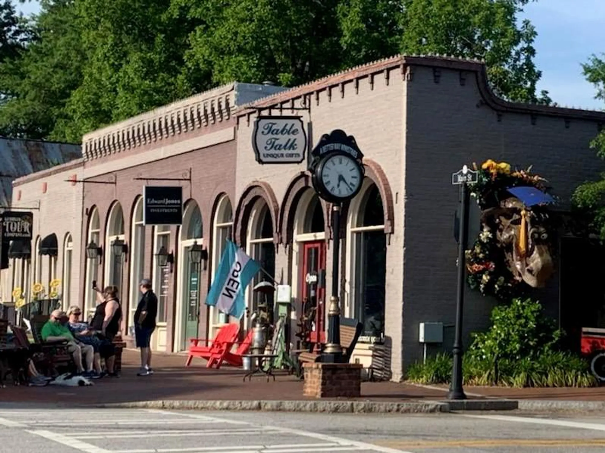 soft washing in peachtree city