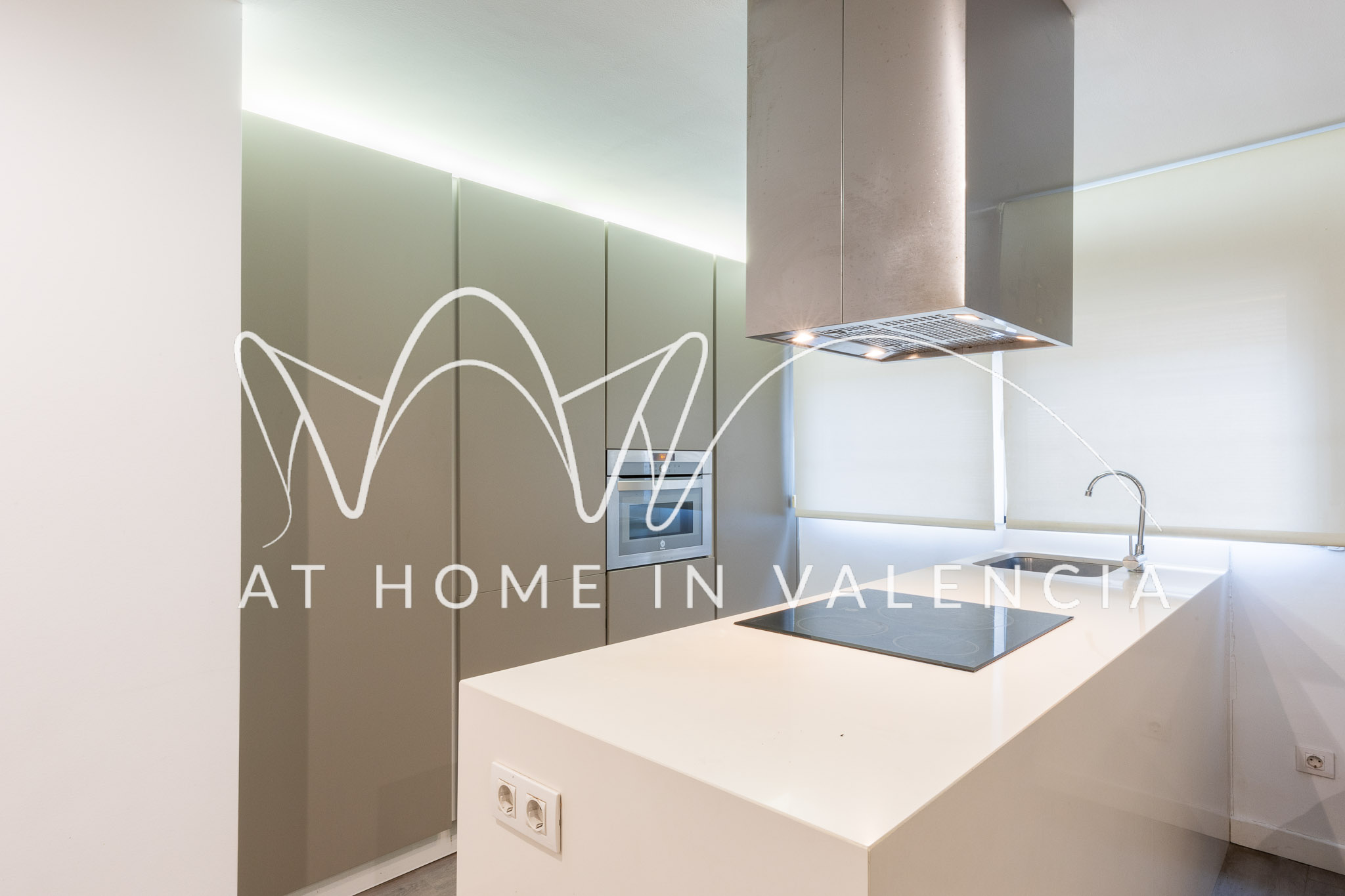 Apartment's livingroom photo