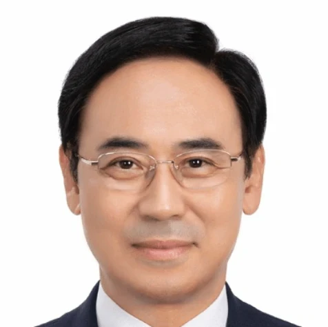 Mr. Yong-bae Lee - CEO, Hyundai Rotem