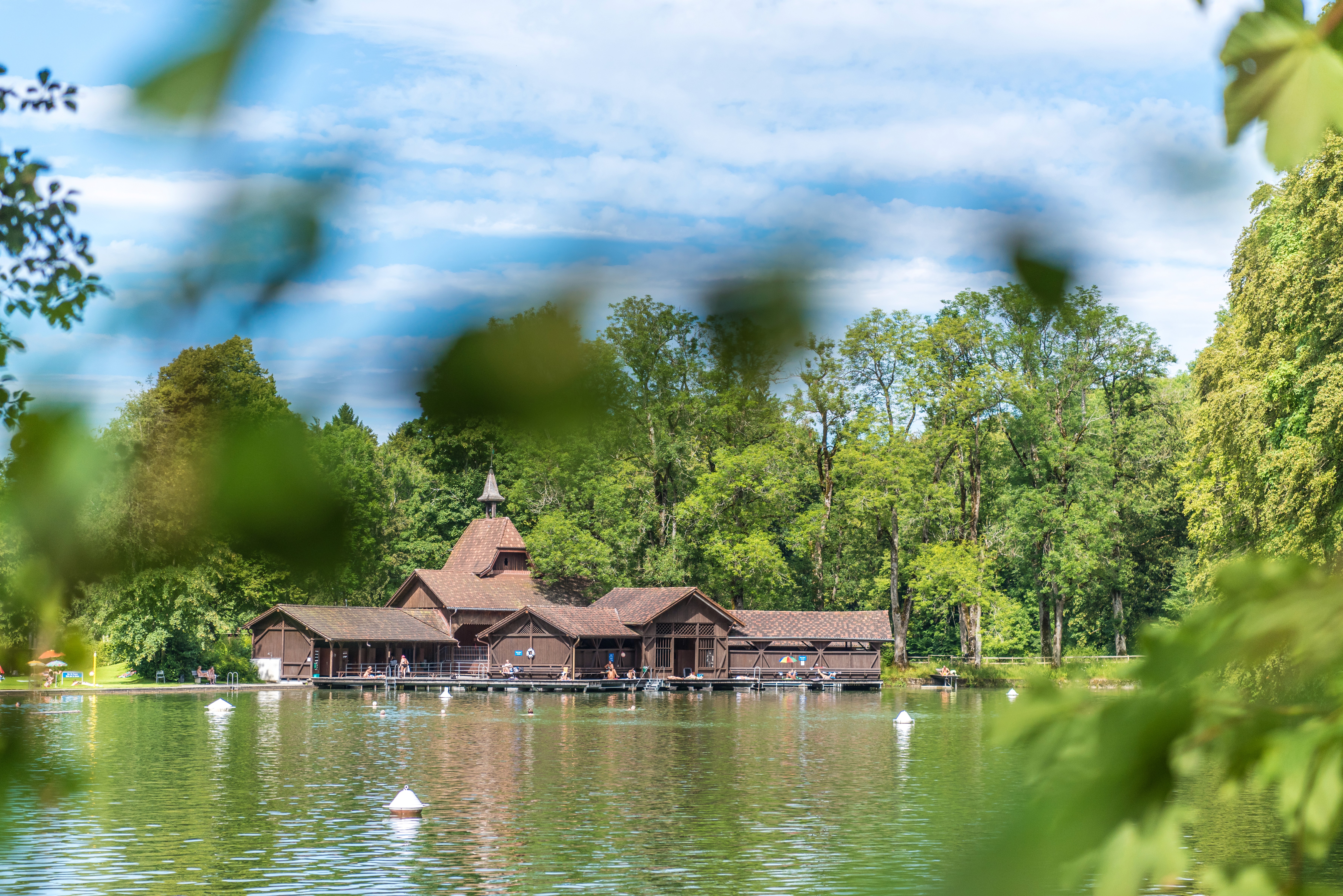 Badezimmer Dachwohnung Normalkonsum