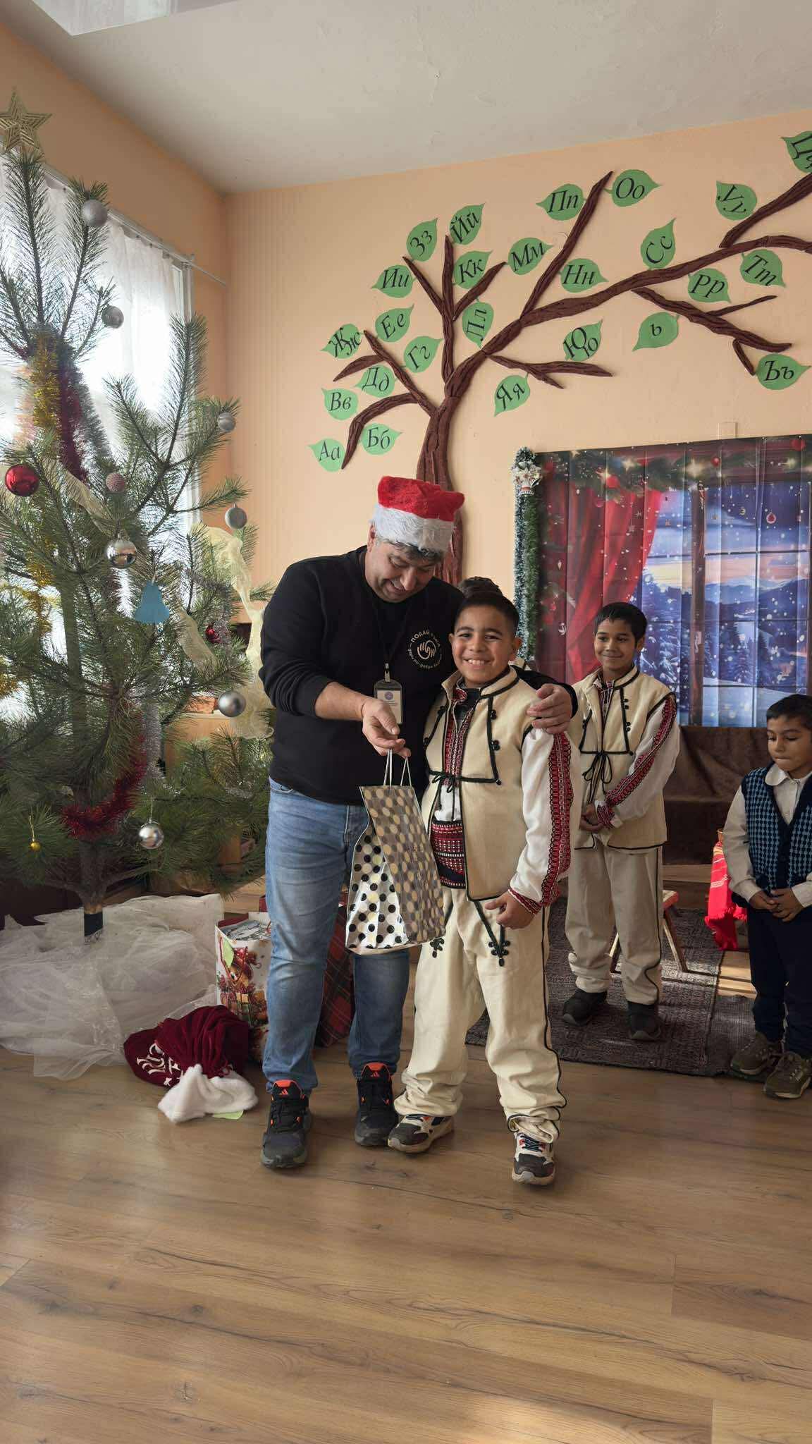 Коледна кампания 2025