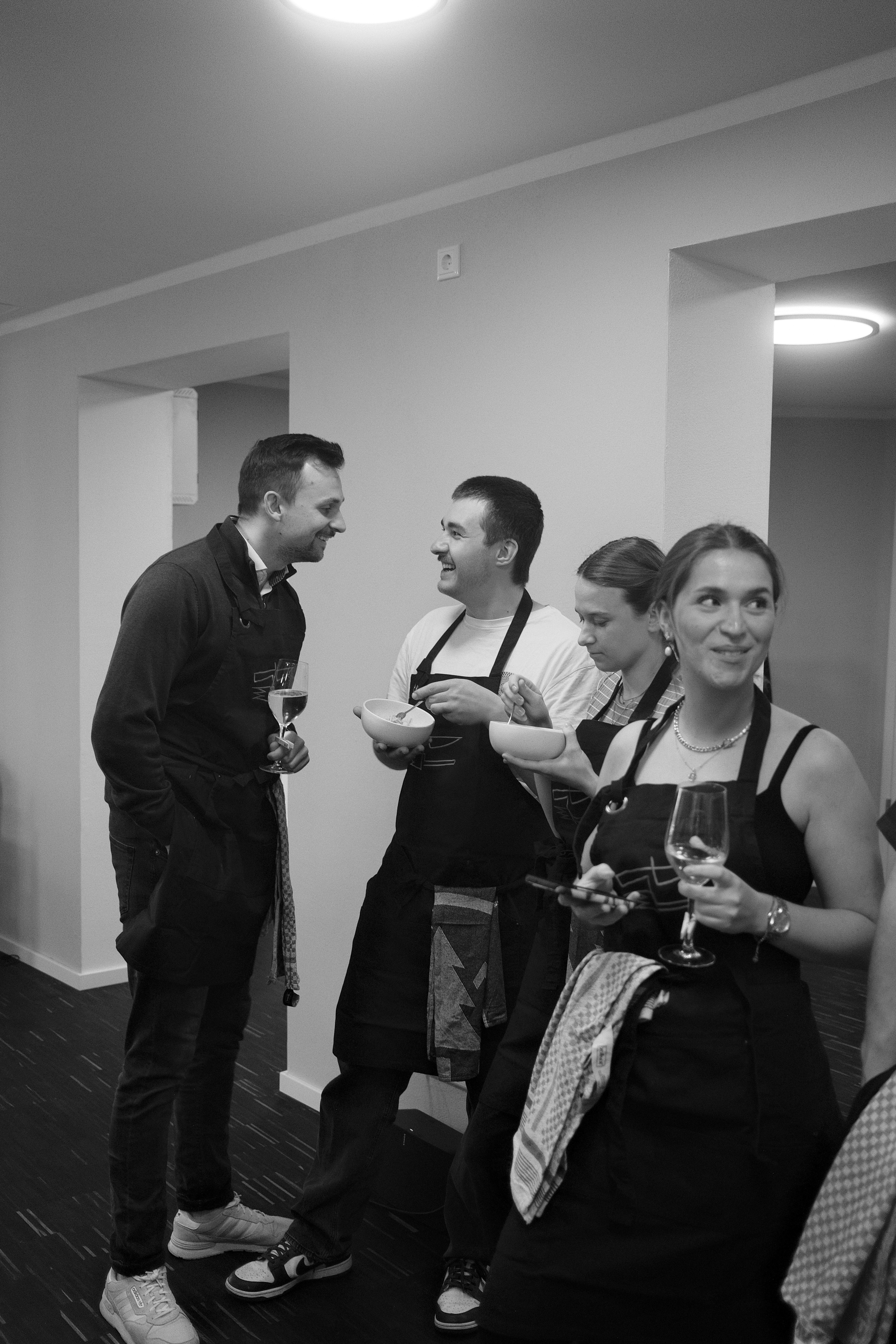 Behind-the-Scenes-Aufnahme beim Ape Maria Projekt während der Produktion