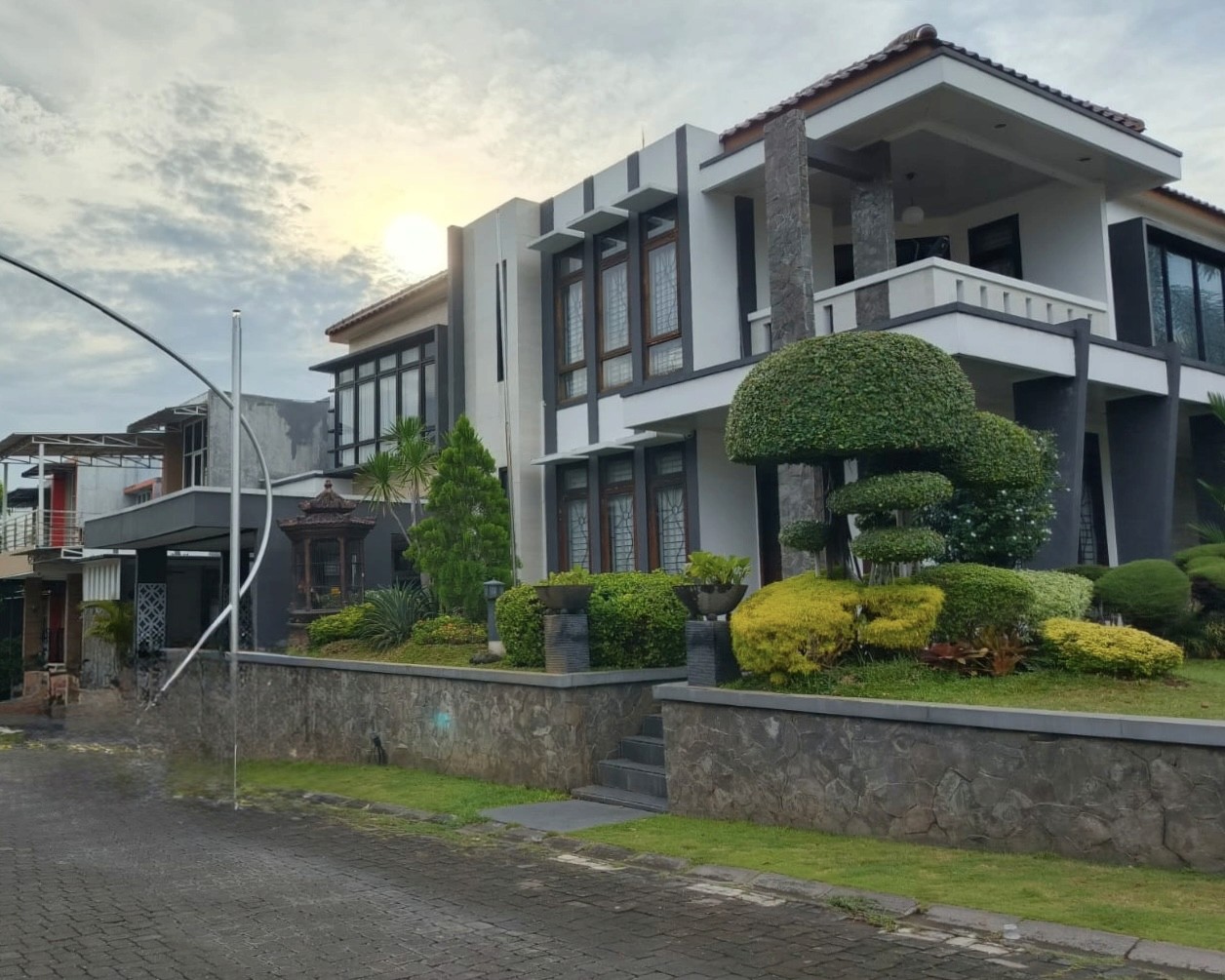 Foto Rumah Bukit Wahid Regency