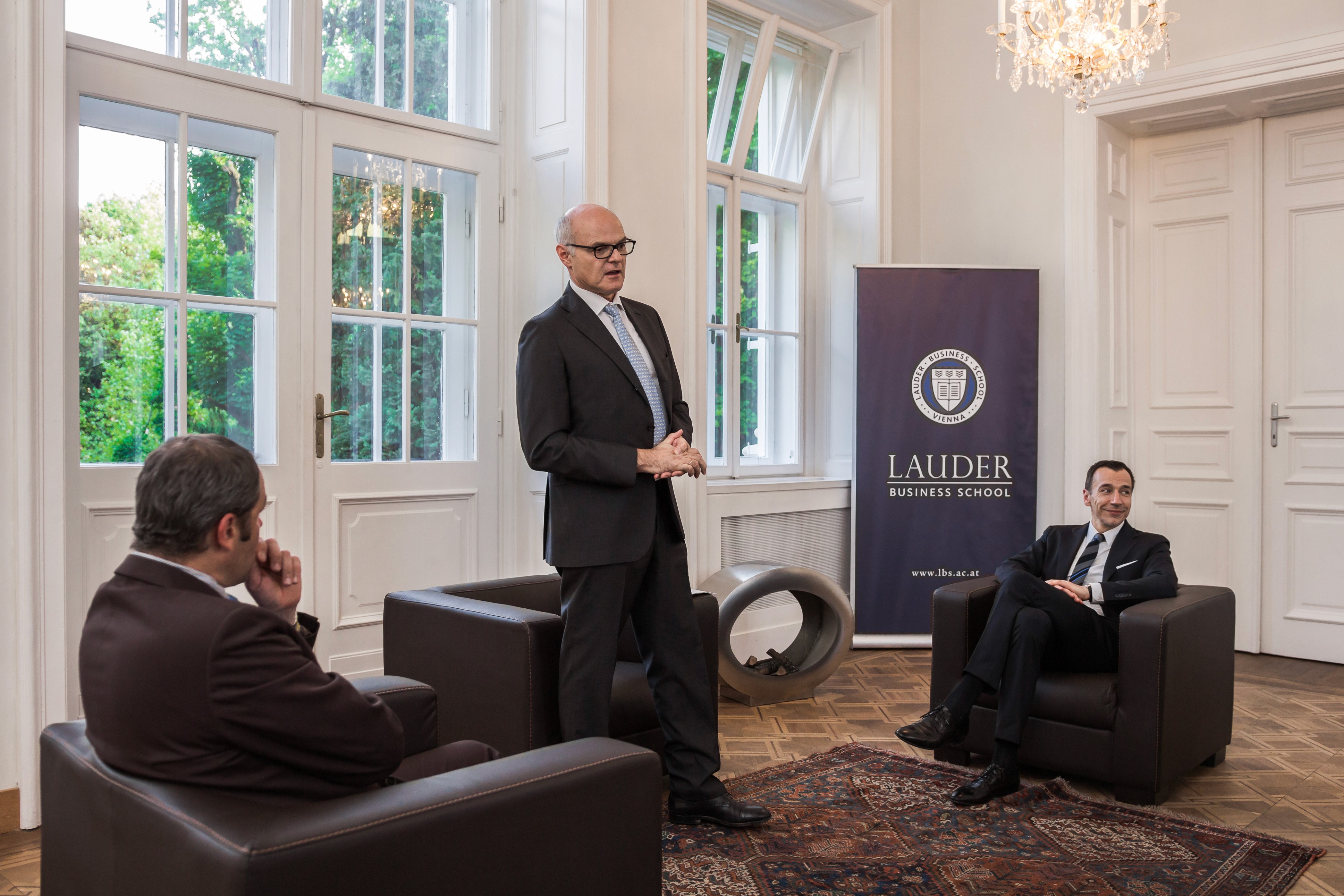 Dr. Karl Stoss, the CEO of Casinos Austria and the Austrian Lotteries talks to LBS students