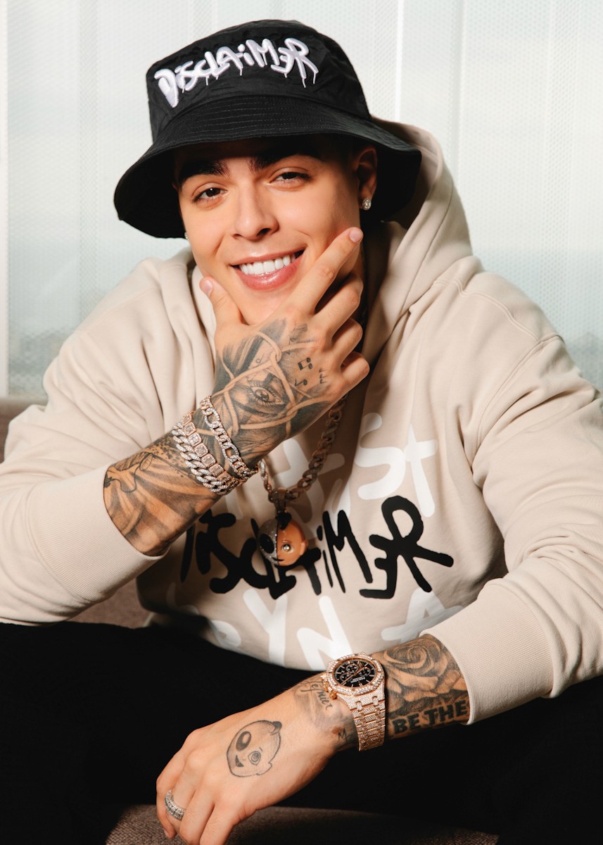 LUNAY portada de TAGMAG