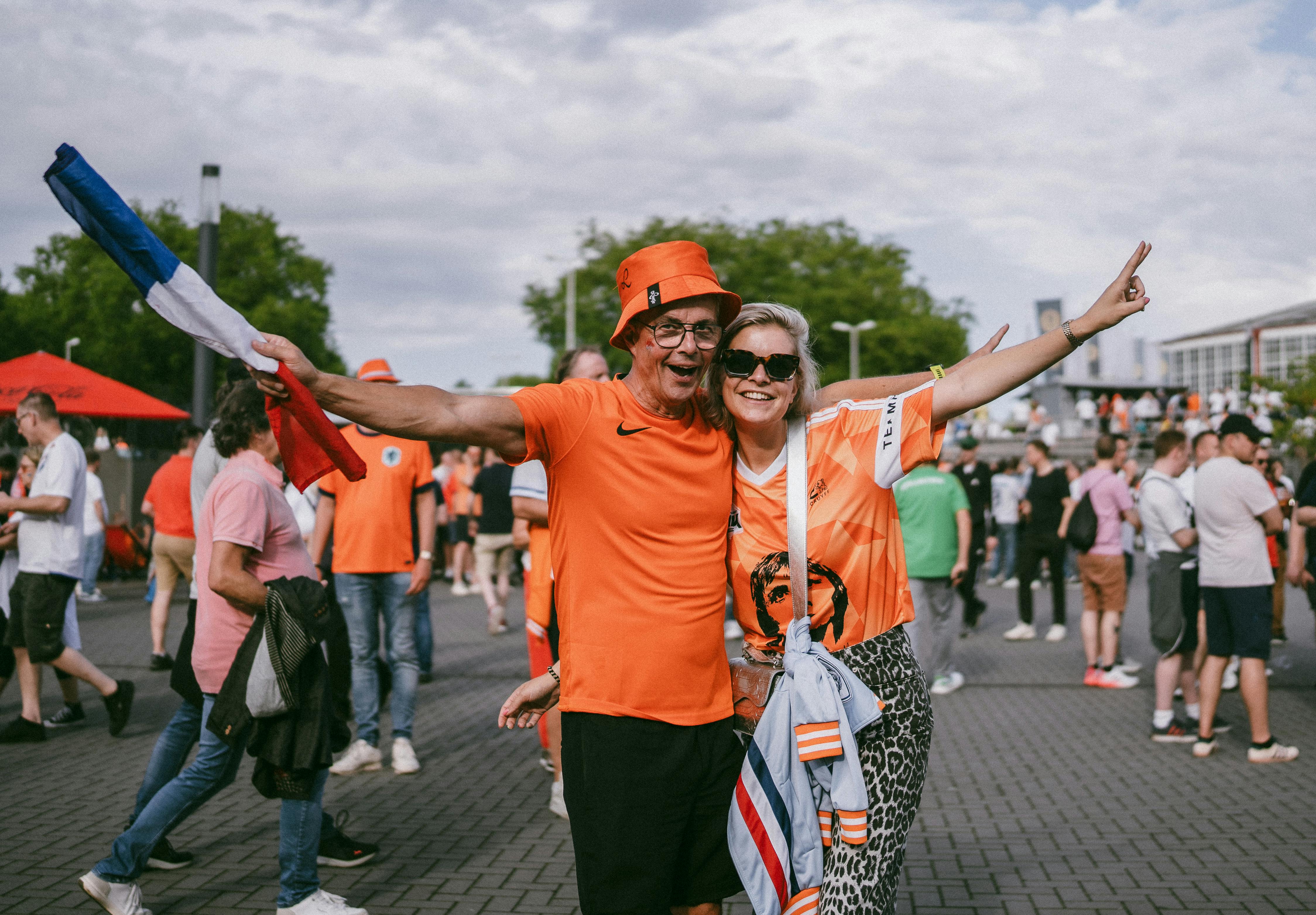 Samen op het ijs tijdens Schaats voor KiKa