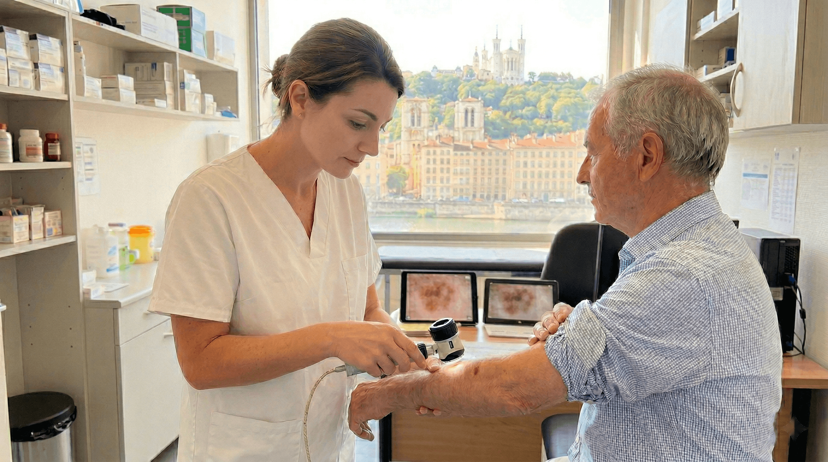 Image of a physiotherapist