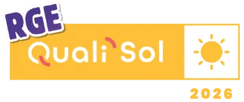 Logo RGE Quali'Sol 2026  texte blanc sur fond jaune, icône de soleil à droite et mention RGE violette en haut à gauche.