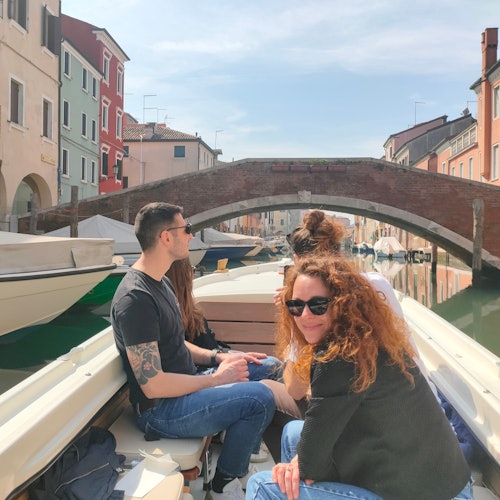 在基奥贾和威尼斯泻湖船游期间，游客们都感到非常满意