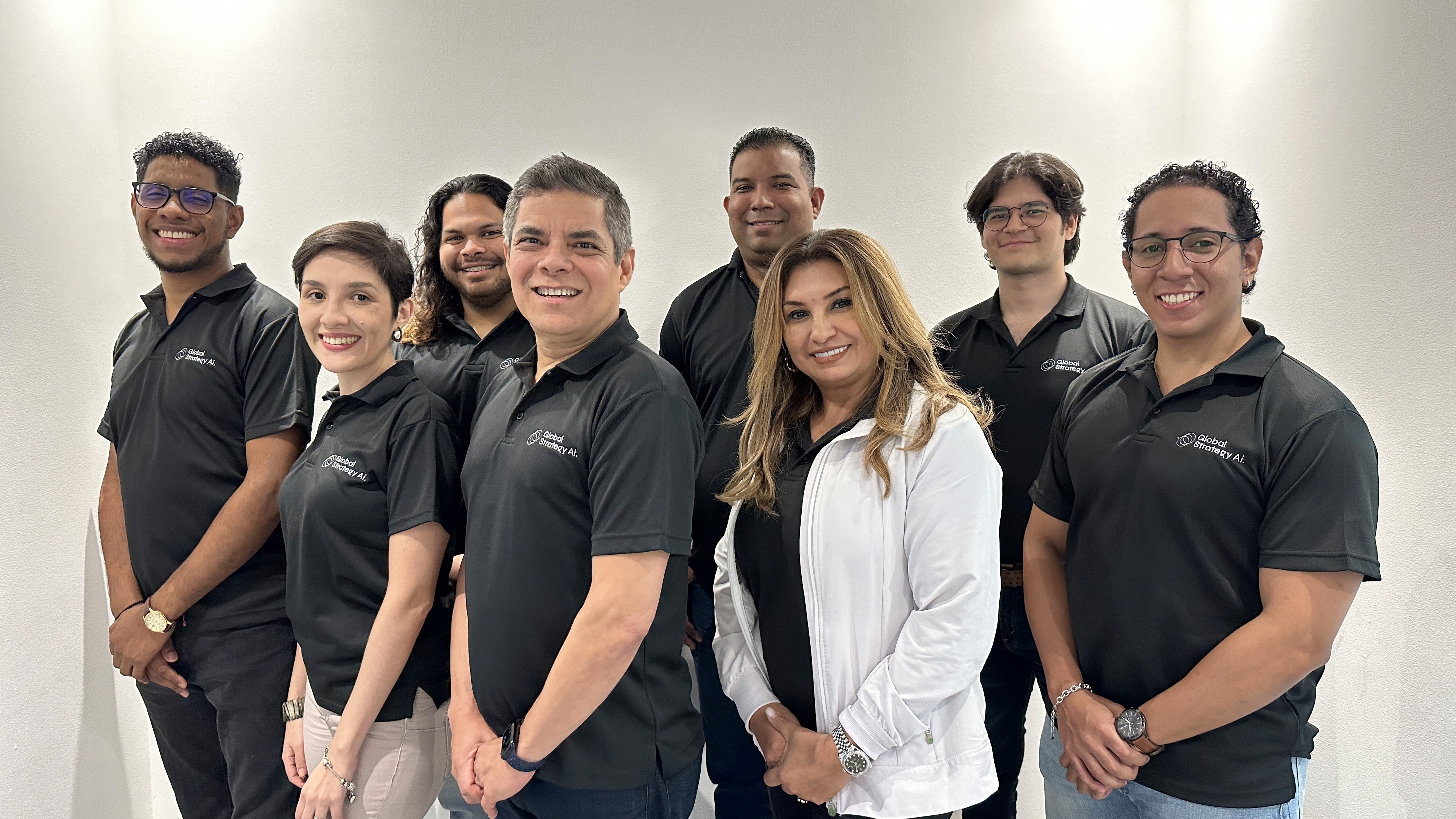 Latam Digital and Dolly de Leon