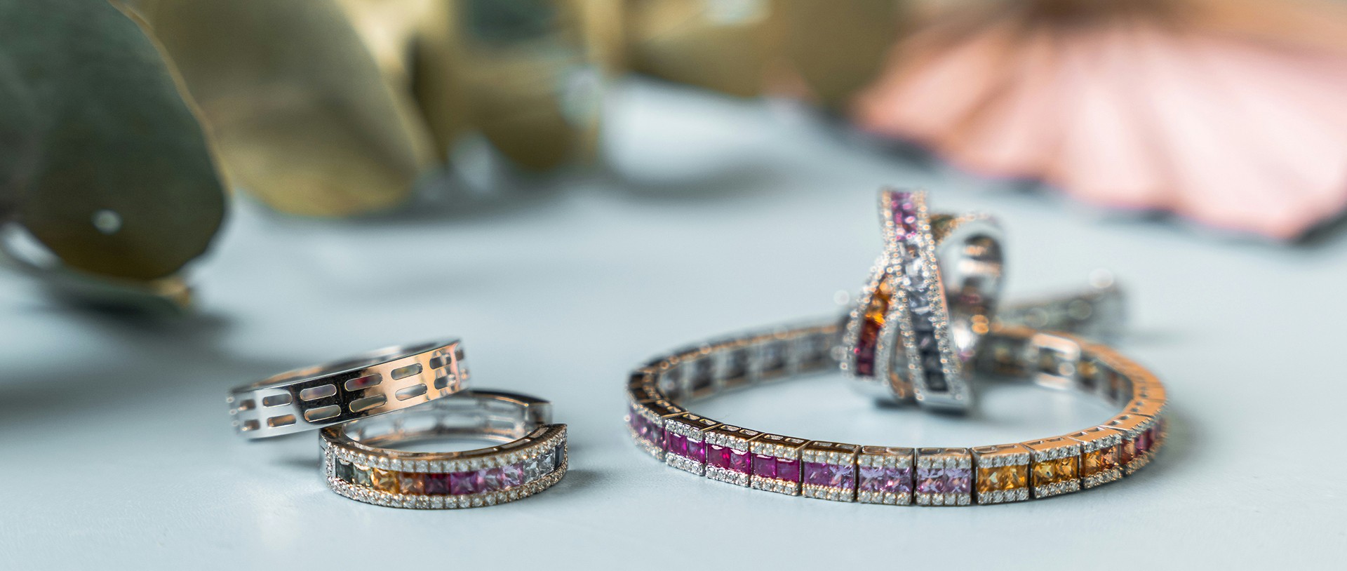 Hira's Gem and Jewelry Website Thumbnail