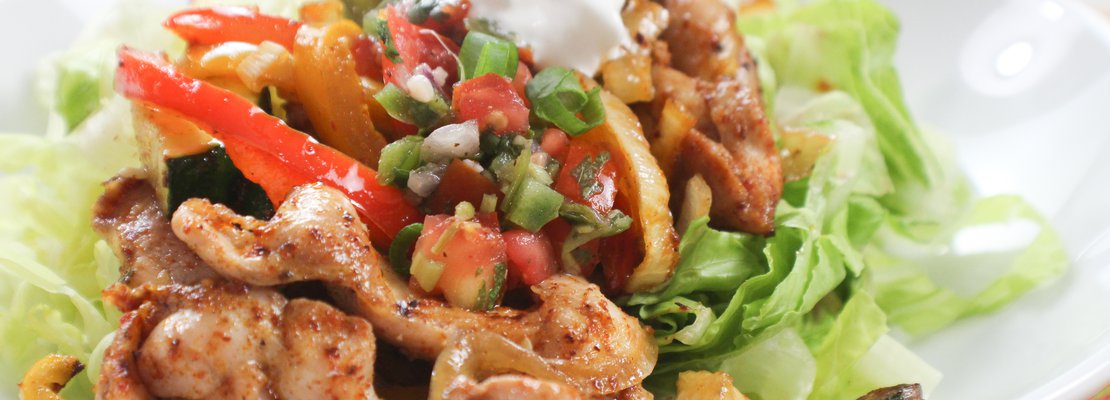 chicken and veggie taco bowl
