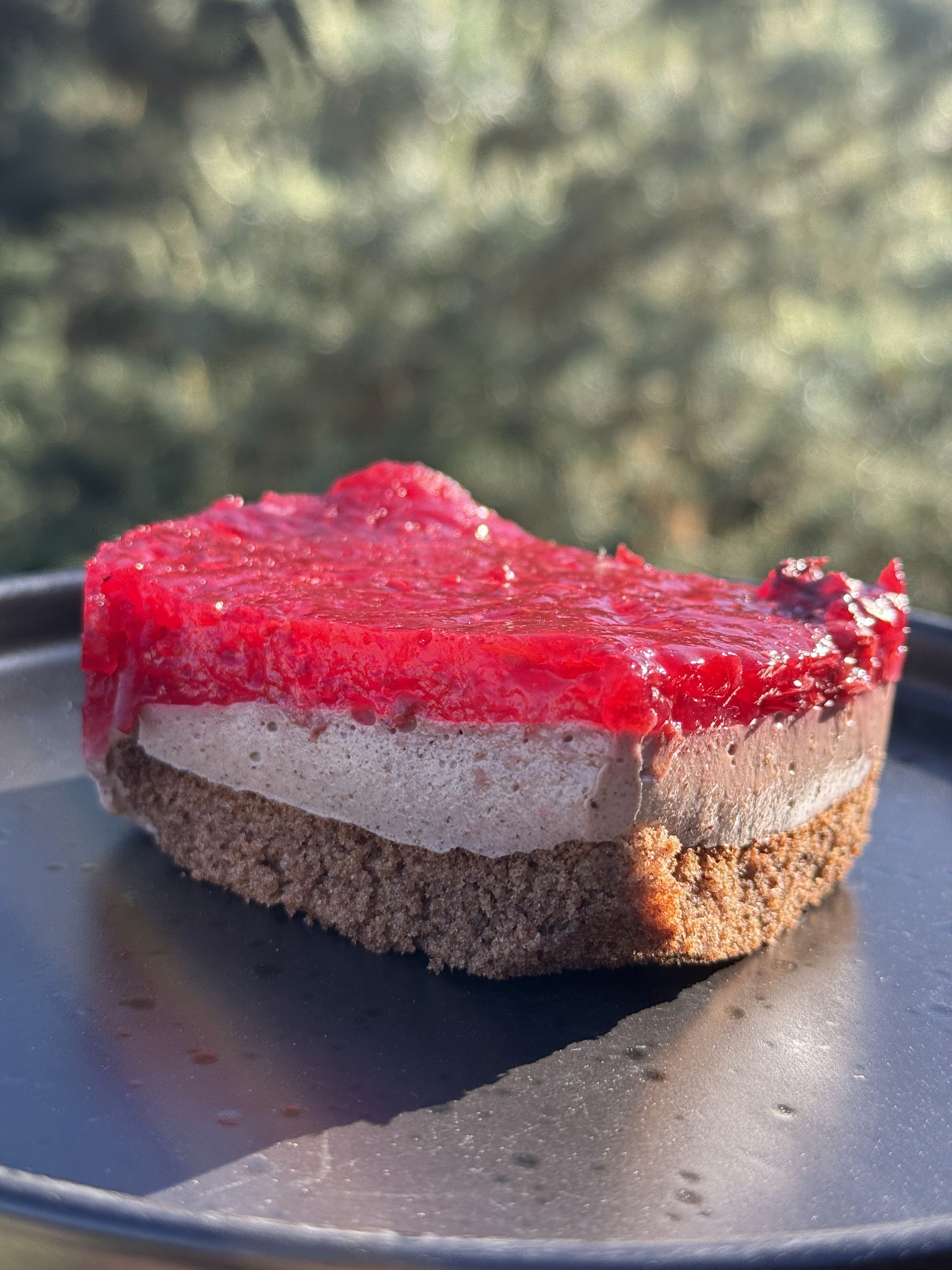 Dieta pudełkowa prosto z Bydgoszczy dostarcza smaczną i zbilansowaną dietę pudełkową w przystępnych cenach. Jeśli szukasz zdrowego i taniego cateringu dietetycznego, nasza dieta pudełkowa Bydgoszcz to idealne rozwiązanie. Catering dietetyczny z Bydgoszczy zapewnia świeże, wysokiej jakości posiłki, które łączą smak i wartość odżywczą w wyjątkowo atrakcyjnej cenie. Postaw na dietę pudełkową Bydgoszcz, aby cieszyć się wygodą i najlepszym stosunkiem jakości do ceny na rynku. Catering dietetyczny w Bydgoszczy to doskonały wybór dla każdego, kto chce zdrowo jeść bez konieczności samodzielnego gotowania, wybierając tanie i sprawdzone rozwiązania.