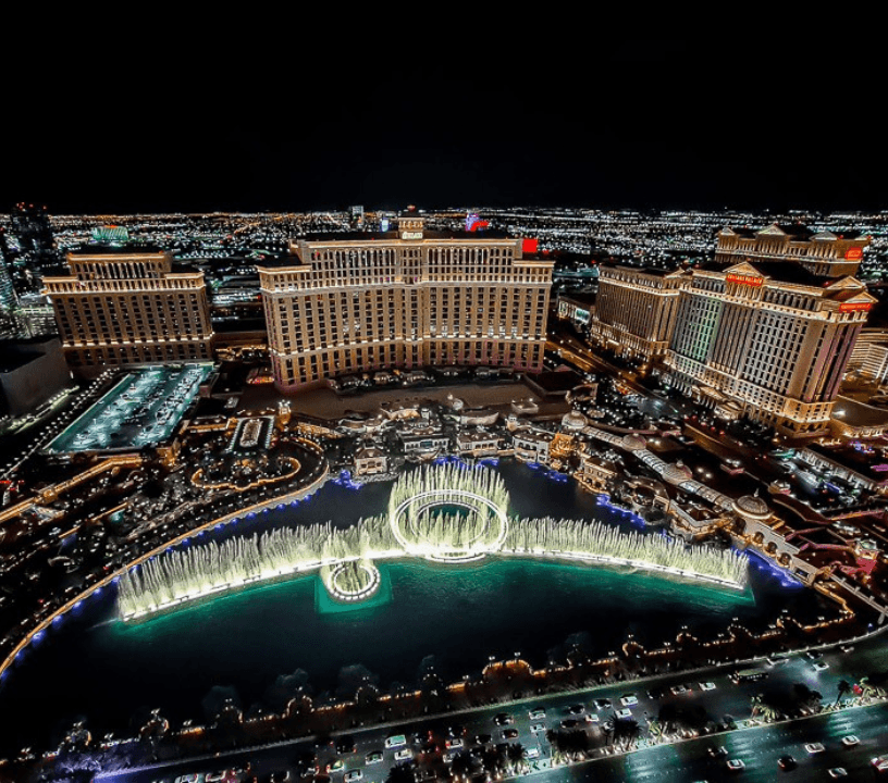 Eiffel tower's night light show in Las Vegas