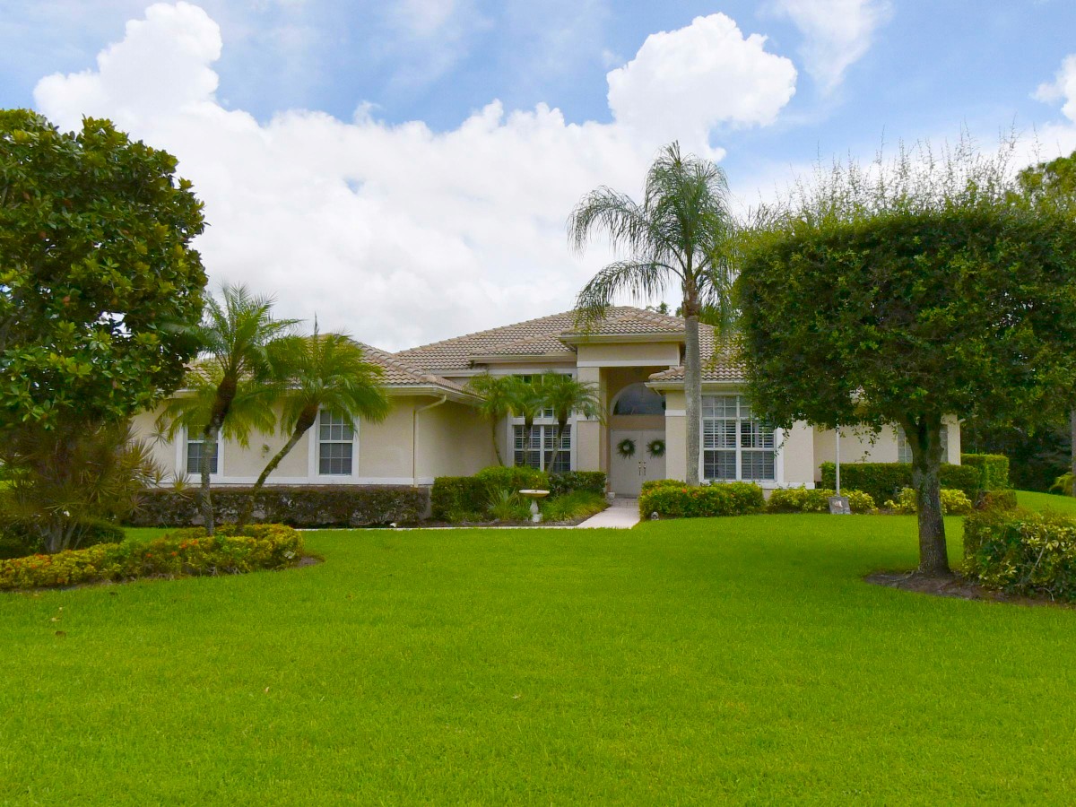 Reserve Plantation in PGA Village - Roof Replacement 2021 by Packard Roofing - 2182 NW Reserve Park Trace, Port St Lucie, FL 34986 - 772-468-3723 www.packardroofing.com