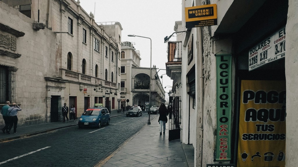 Western Union partners with Crossmint to help enable its upcoming USDPT stablecoin worldwide (Willian Reis / Unsplash)