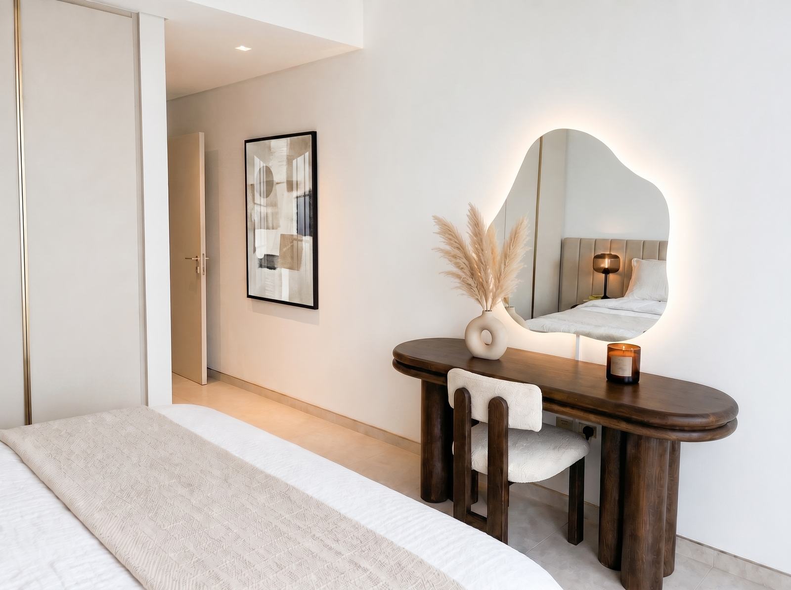 Guest bedroom dressing area furnished by alto