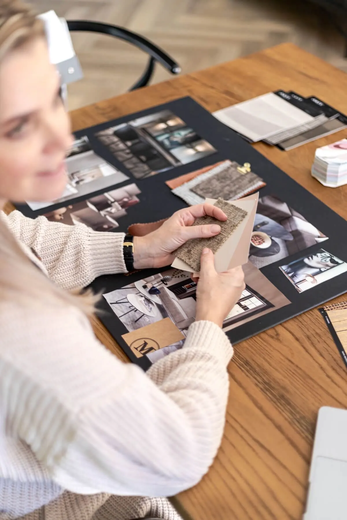 Interieurontwerper Marije Develing werkt met materialen en moodboards