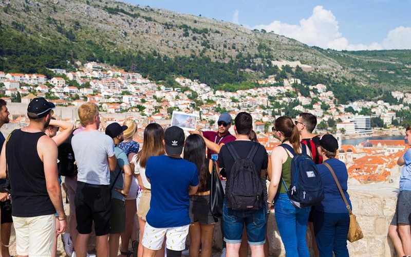 在杜布罗夫尼克的旅行团，探索《权力的游戏》拍摄地点。
