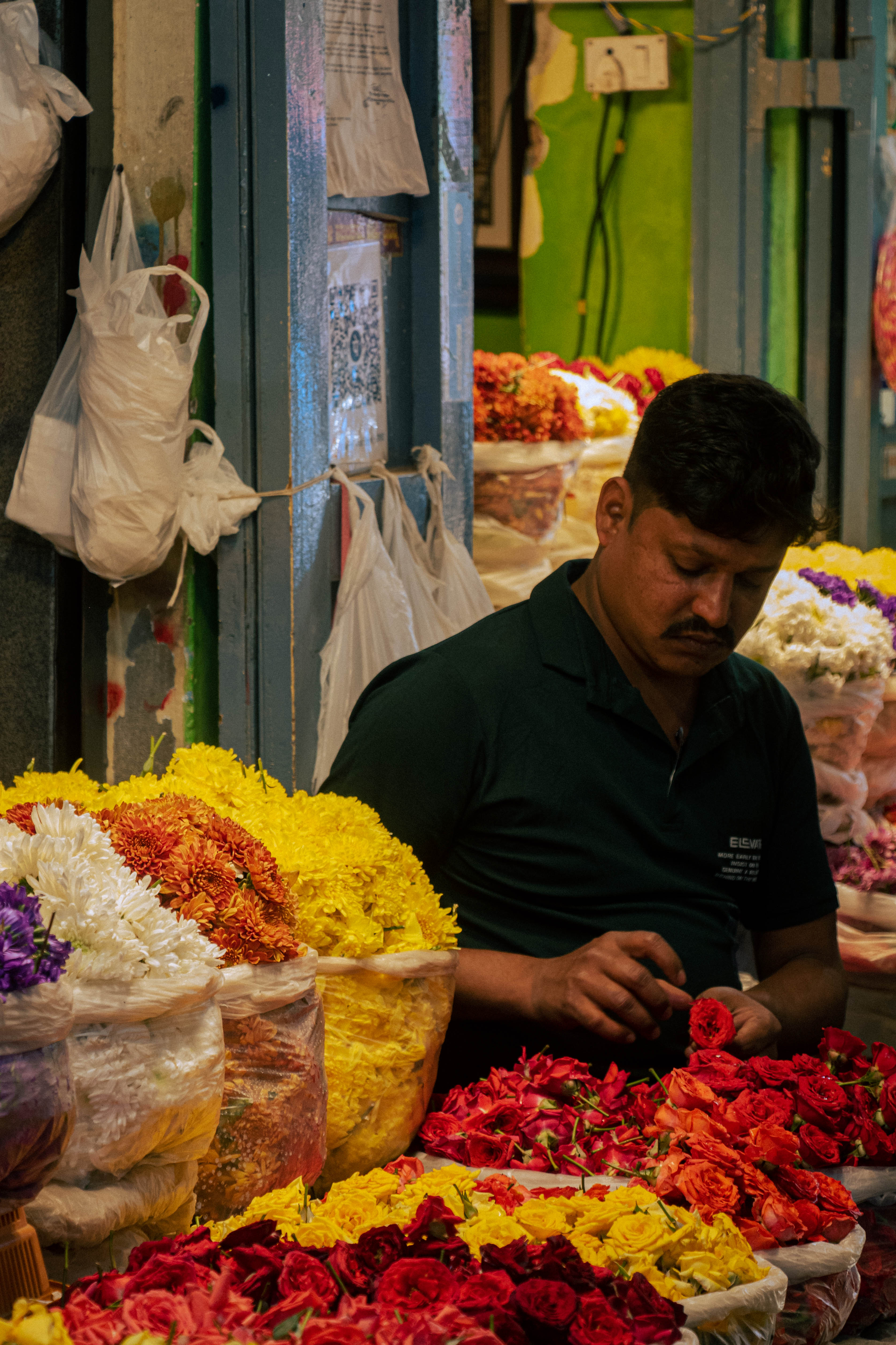 Flower Uncle . Gandhi Bazaar