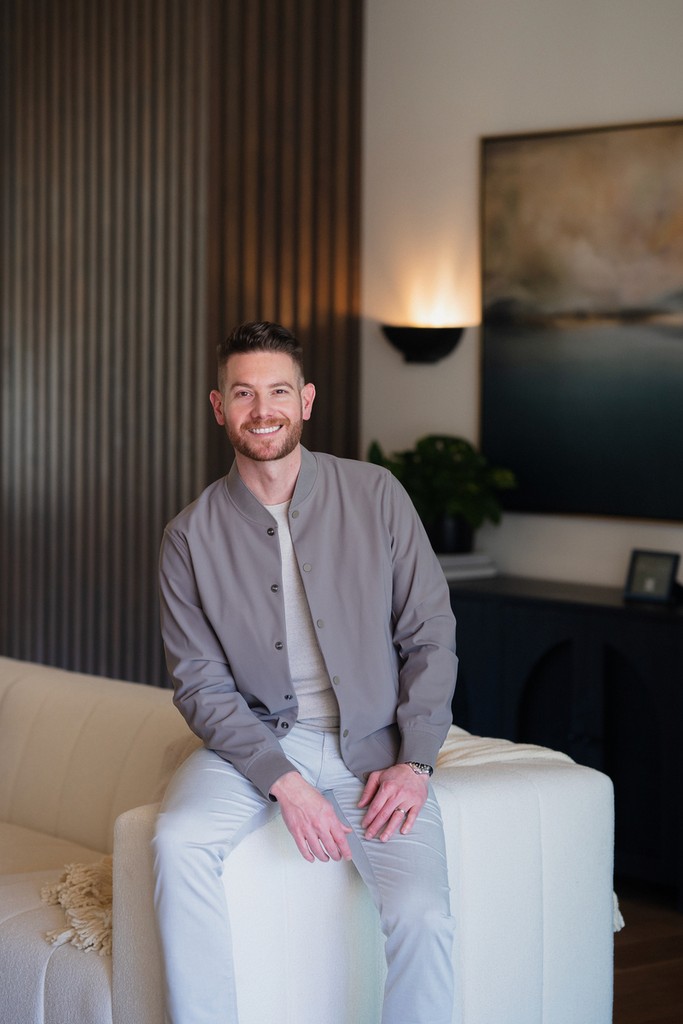 silhouette of man illustration