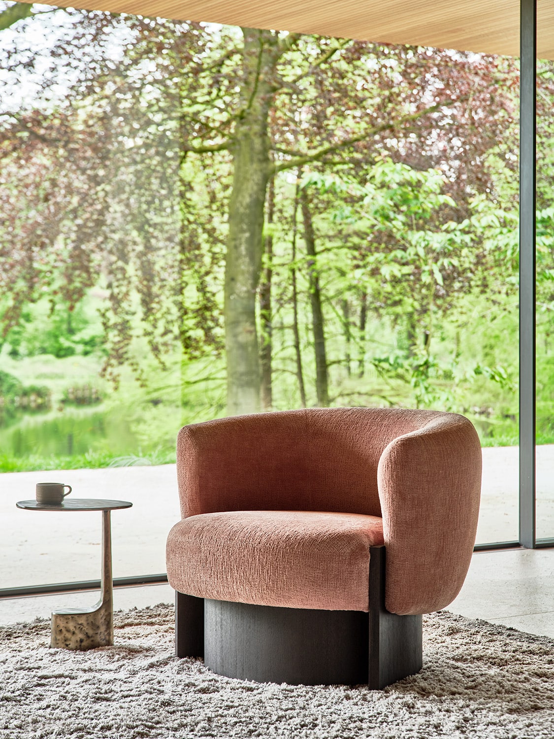 Linteloo-Claude-Guillaume-Lopez-Armchair-Lounge-@Sigurd-Kranendonk