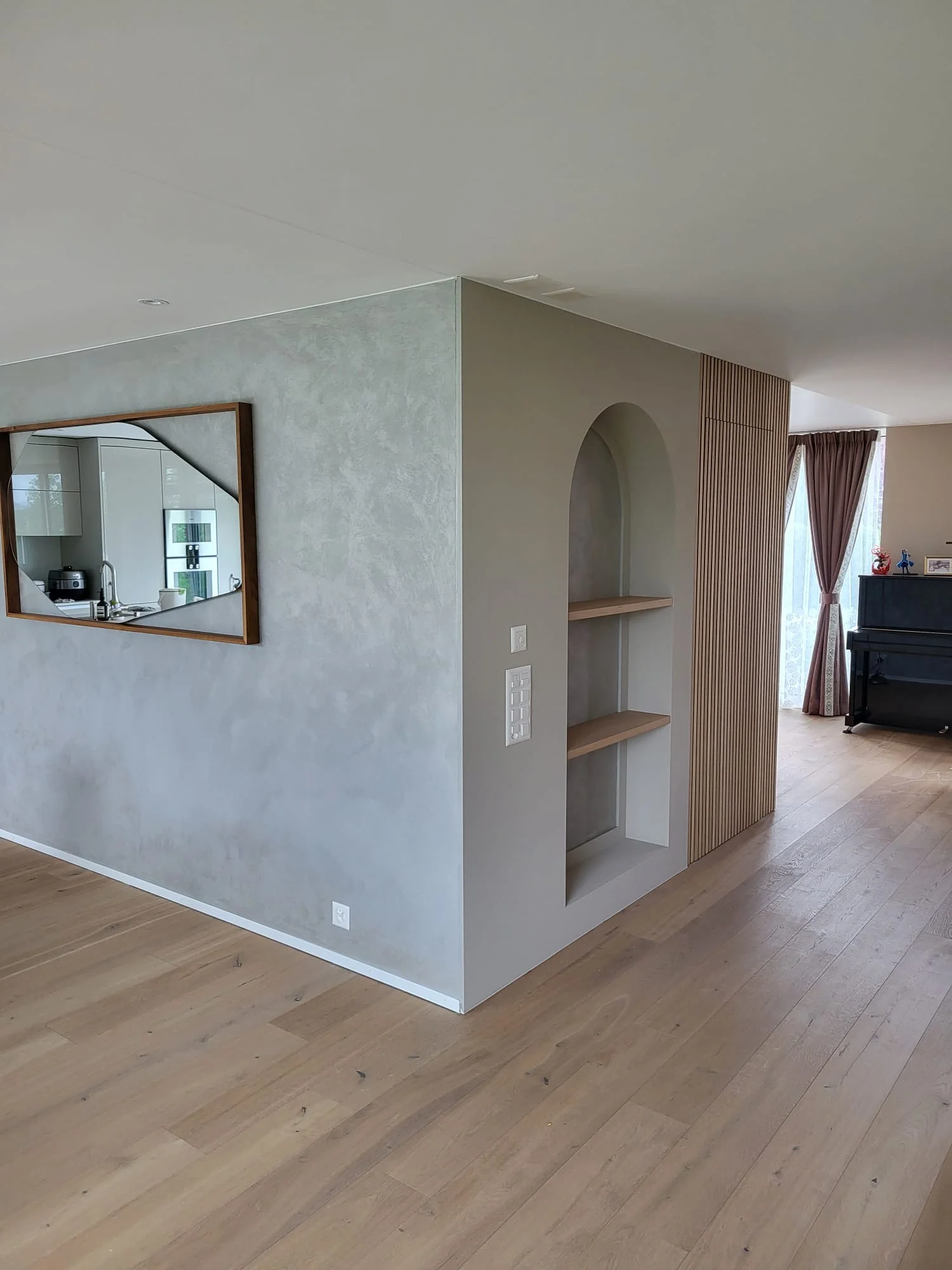 Wohnzimmer Innenanstrich Wand Malerarbeiten Zürich