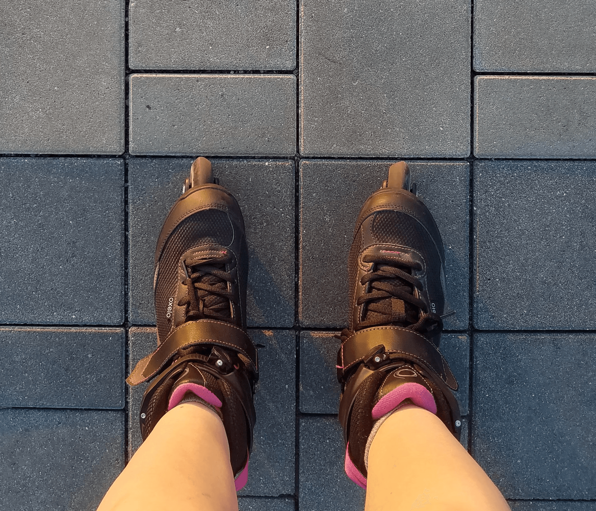 Legs with rollerblades