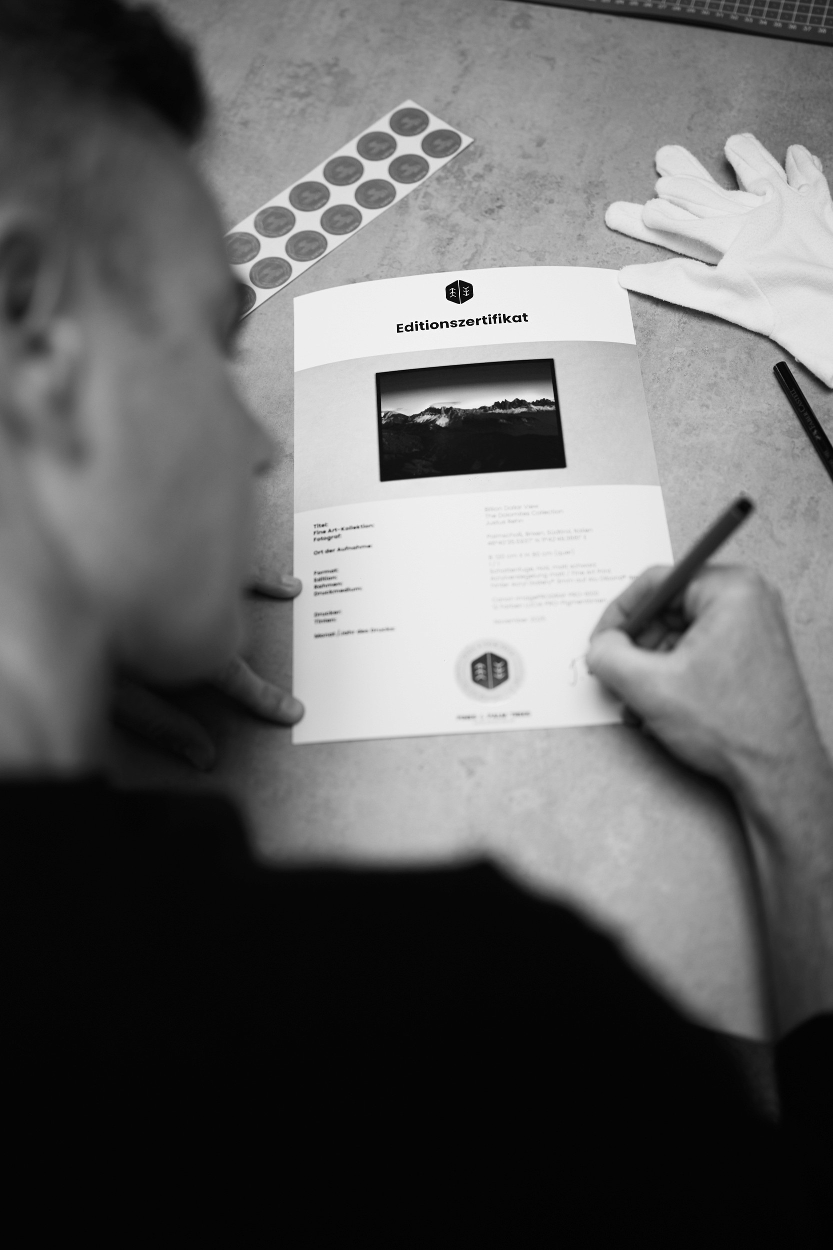 Image of two smartphones with a gray background