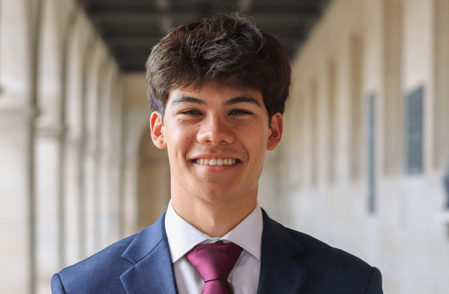 Gauge showing levels of user engagement, with tags for high and low engagement percentages.