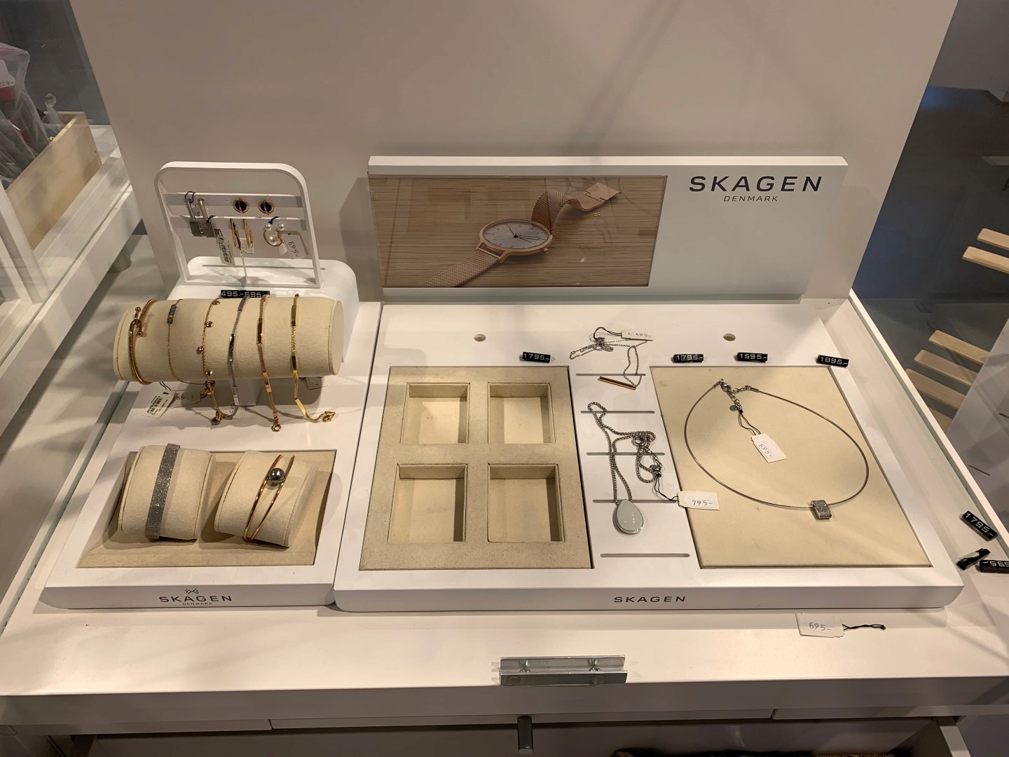 Skagen store image