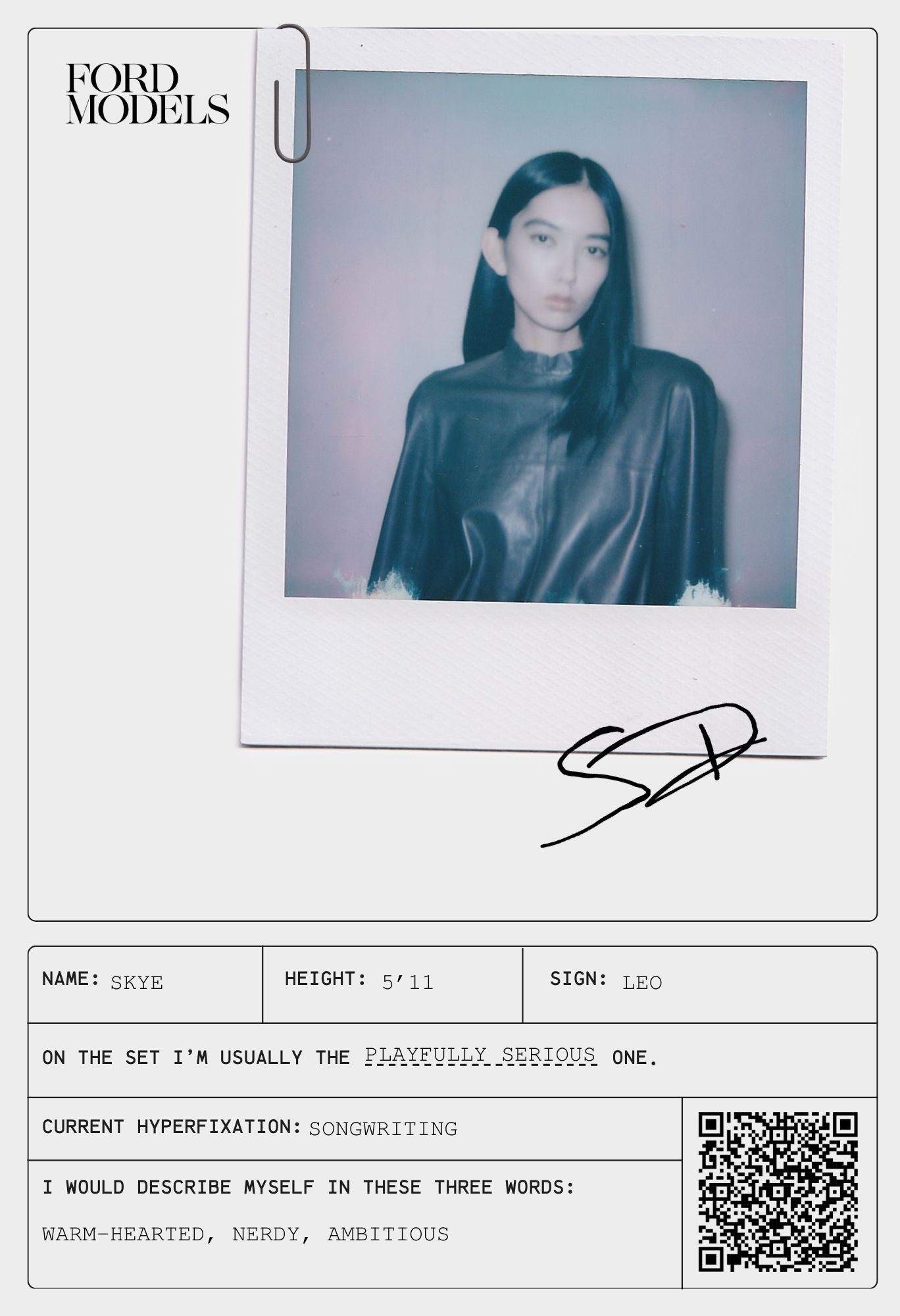 Woman with fur stole and jeans from above