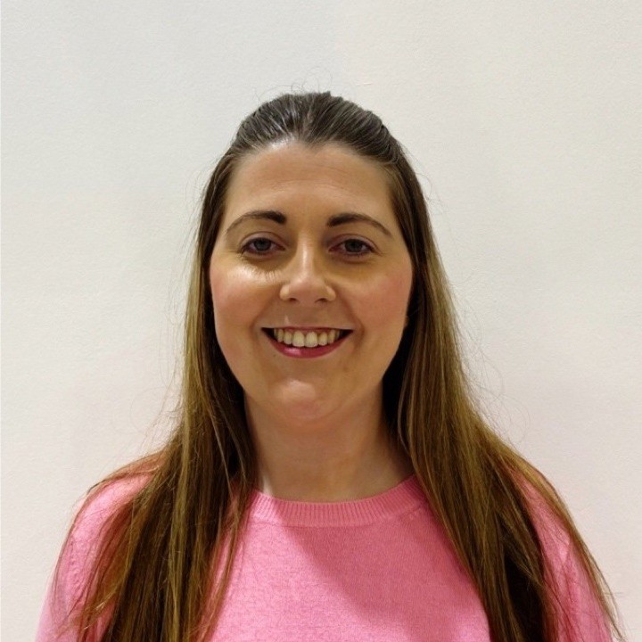 Portrait of Leanne Smith