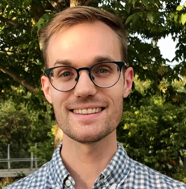 Headshot of Robert Hawkins