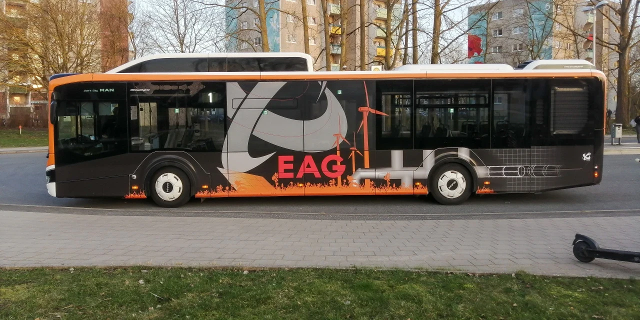Fahrseite des EAG Bus