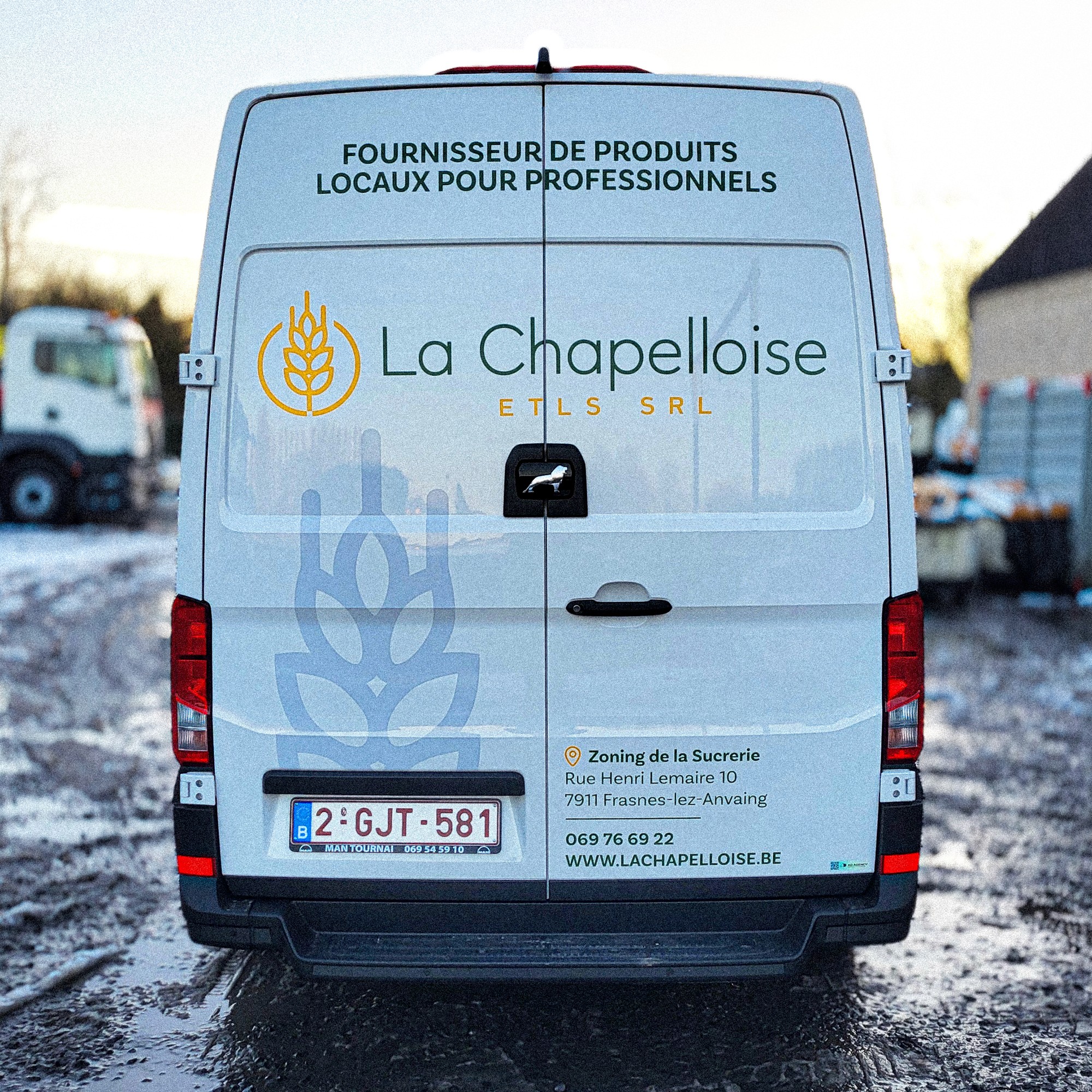 Lettrage véhicule La Chapelloise