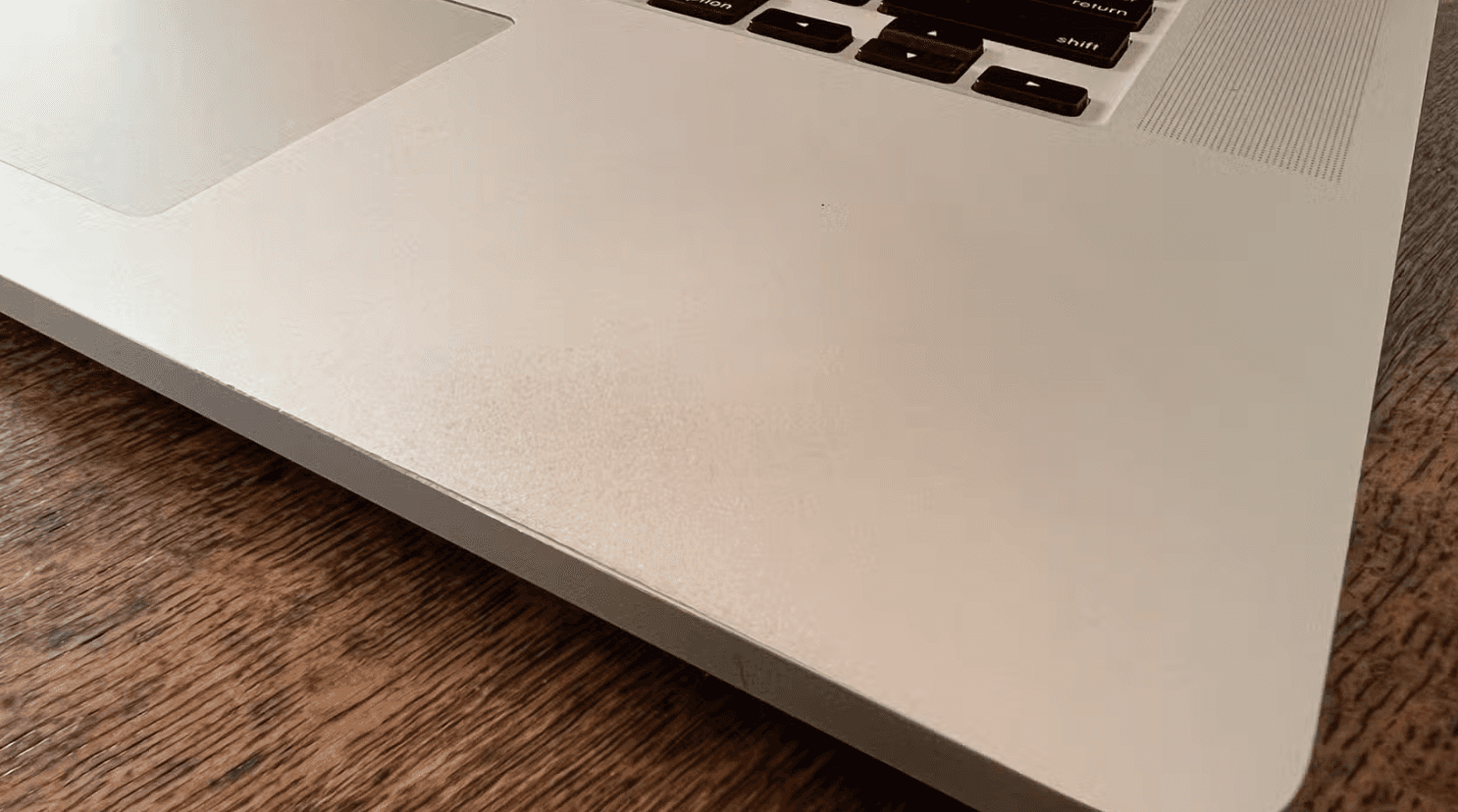 Oxigen Care cover usual wear and tear on Macbook Pro