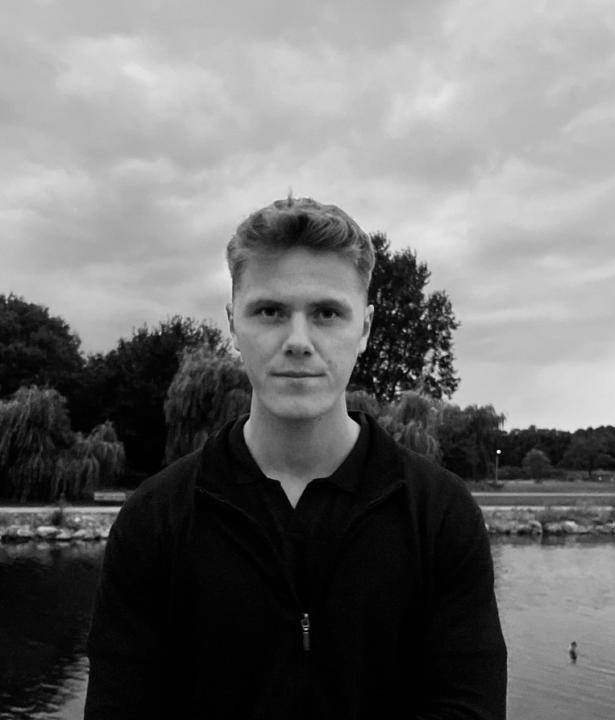 profile img