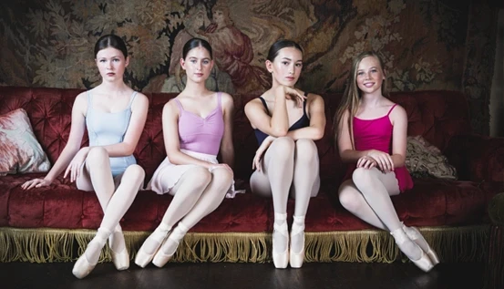 Group of 4 ballerinas