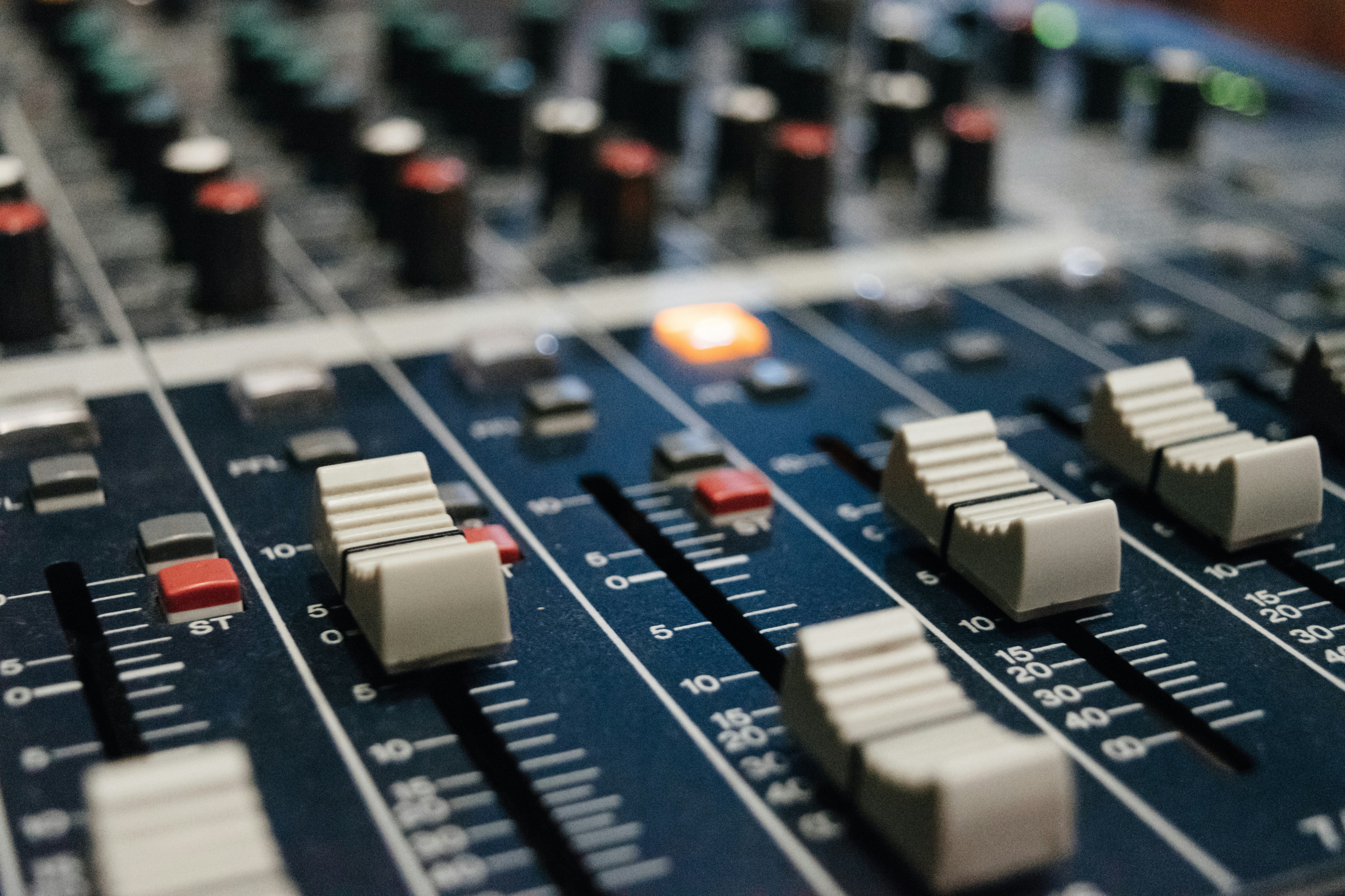 Music Mixing Equipment - Learn Music Production