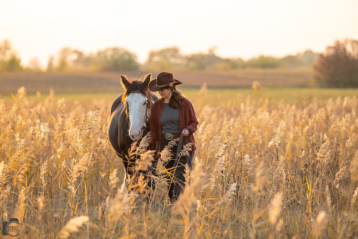 Bognár Katalin - pszichológus - önismereti coach - online konzultáció - ló - western