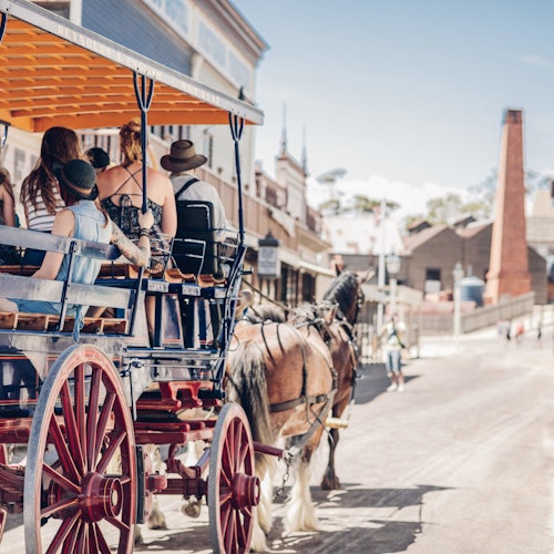 维勒比大宅、金矿镇和巴拉瑞特