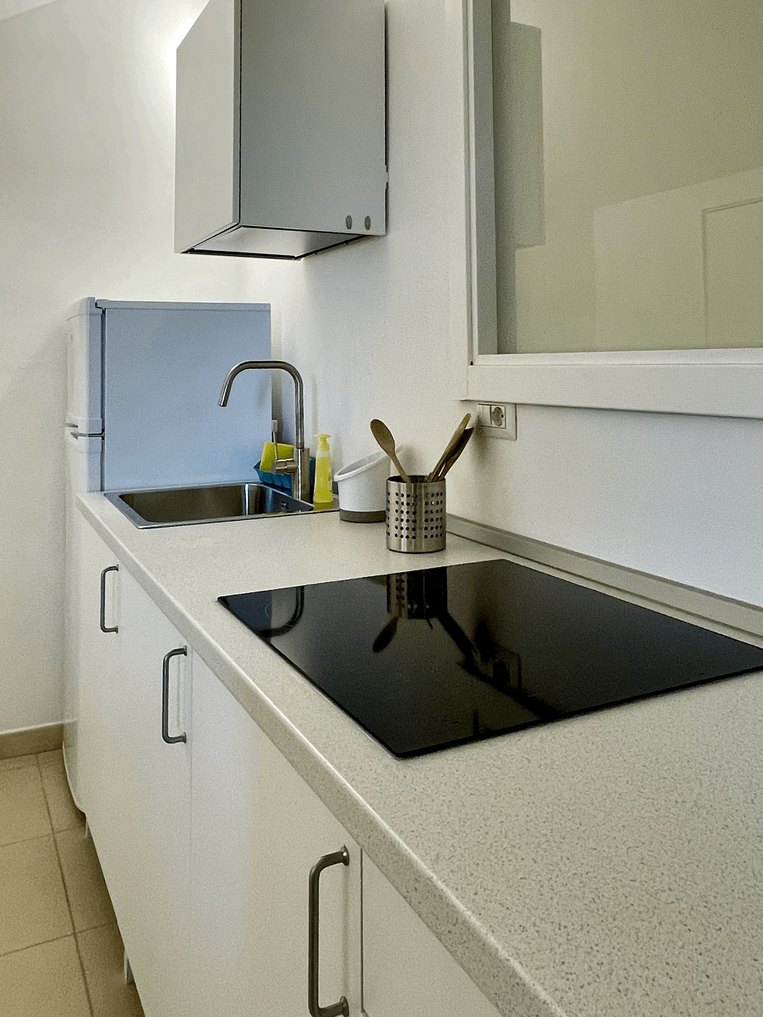 Cucina attrezzata del Trilocale Shardana Standard