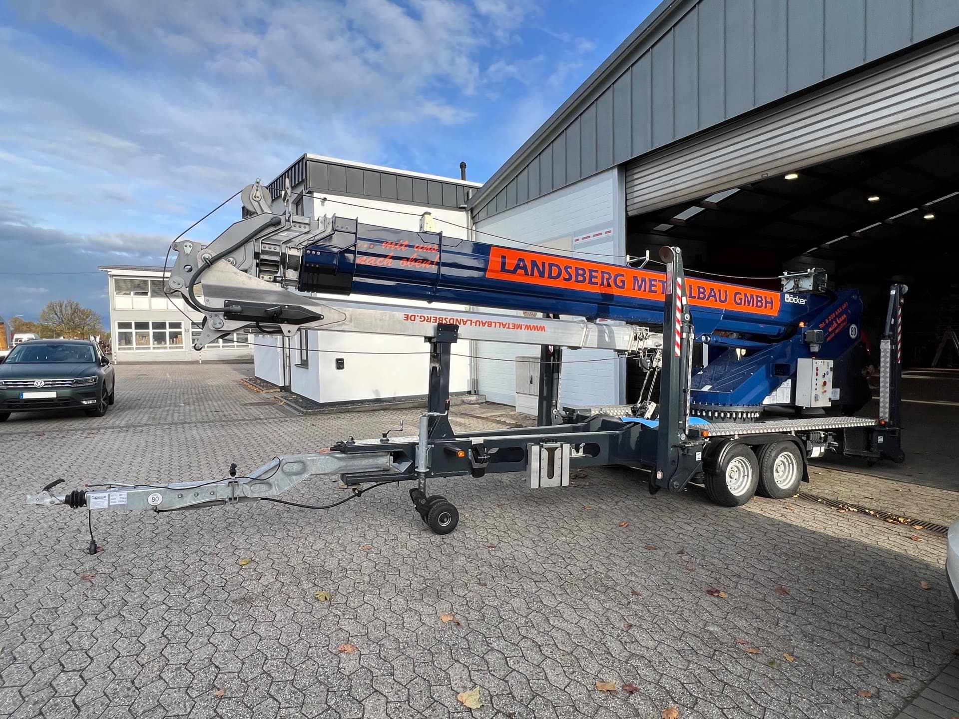 Anhängerkran mieten in Bonn mit 36m länge - Metallbau Landsberg